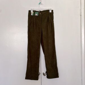 Brand New Halara XS corduroy green pants